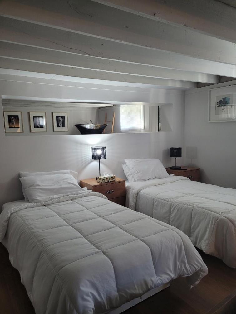Grandes Piles Le Petit Manoir Spa Et Vue Sur Riviere St Maurice المظهر الخارجي الصورة