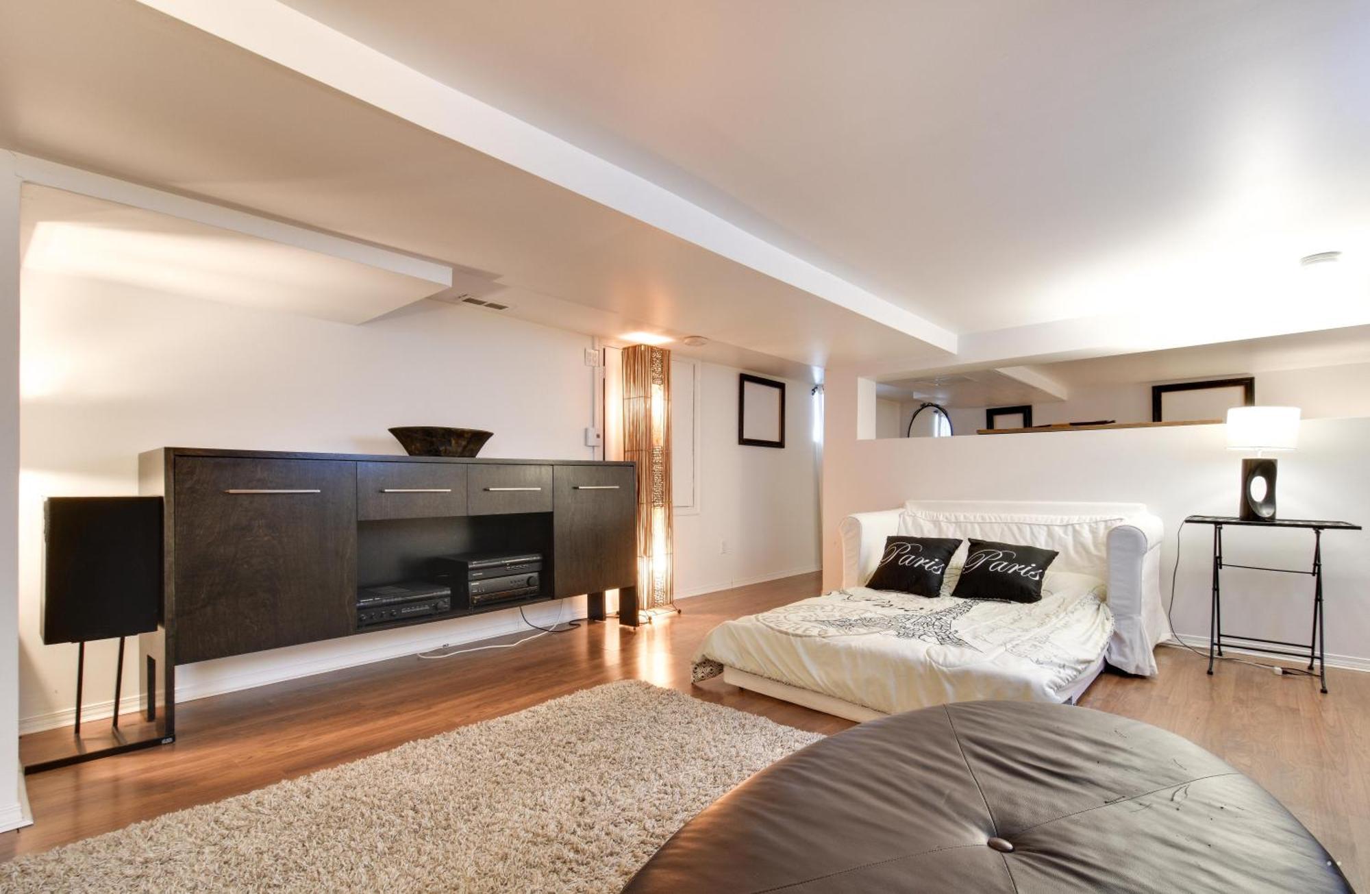 Grandes Piles Le Petit Manoir Spa Et Vue Sur Riviere St Maurice المظهر الخارجي الصورة